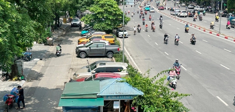 Hà Nội xác định 4 vị trí dọc Vành đai 1 đủ điều kiện làm bãi xe, trạm sạc khi cấm xe máy xăng