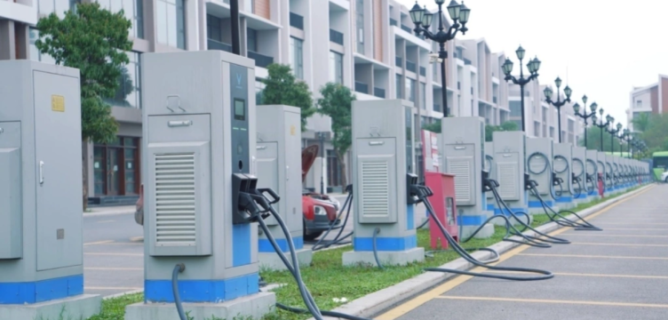 V-Green hợp tác VietinBank đồng hành chủ trạm sạc ôtô điện