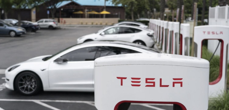 Luật hóa &quot;quyền sạc xe điện&quot; ở các nước trên thế giới