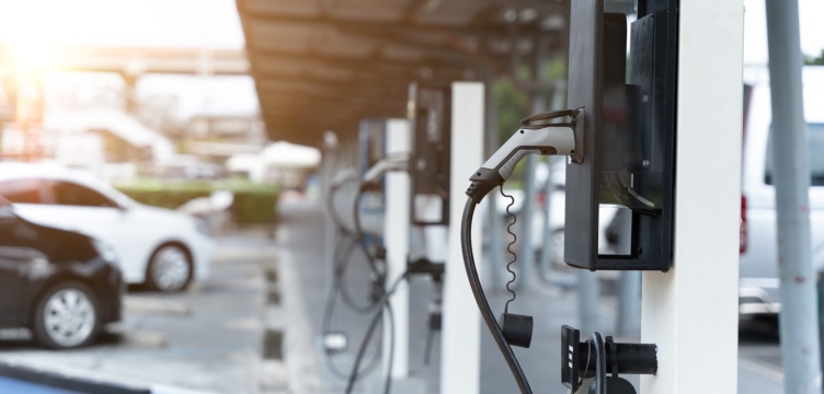 Việt Nam đang ở đâu trong cuộc đua phát triển trạm sạc xe điện trên thế giới?