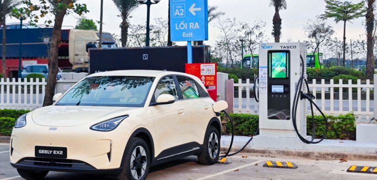 Cuộc đua trạm sạc ôtô điện tại Việt Nam