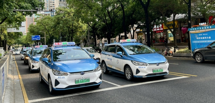 Thành phố đầu tiên trên thế giới có 100% taxi điện