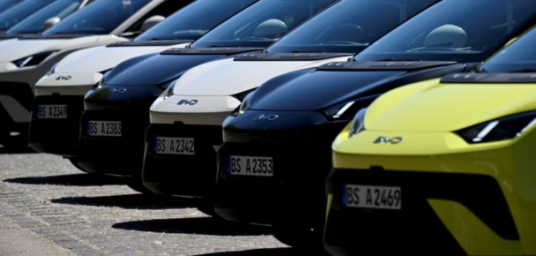 Người châu Âu mua xe điện kỷ lục trước khủng hoảng xăng dầu