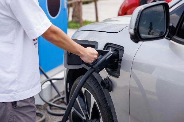 99 'siêu trạm sạc' V-Green - bước tiến của hạ tầng xe điện